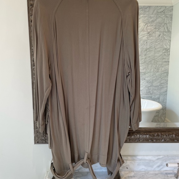 EDITORIAL Army Style Jacket - Picture 2 of 3